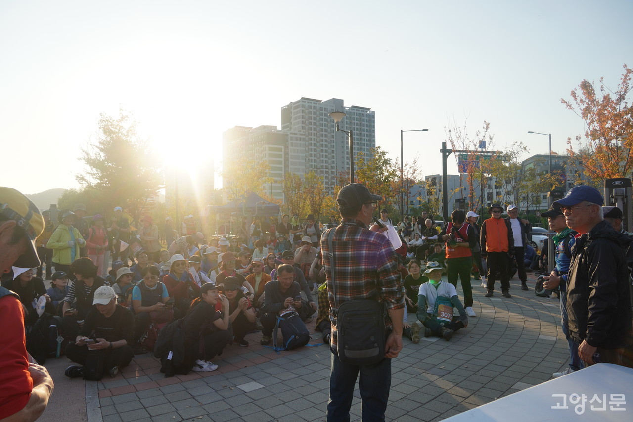 대미를 장식하는 경품의 시간. 최다 참여단체, 최연장 참여자, 최연소 참여자를 뽑았다.