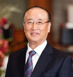 고양가와지볍씨박물관 명예관장인 이융조 충북대 명예교수