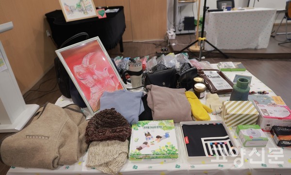 수익금은 고양시작은도서관협의회에 전달돼 지역의 작은 도서관을 위해 쓰이게 된다.