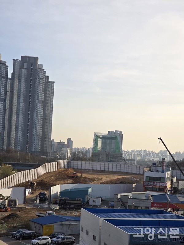 12월 19일 기준, 현재 공사 진행 중인 덕이 데이터센터 부지 .[사진제공 = 탄현동 주민]