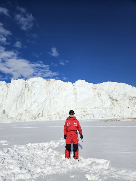 기지 앞 해빙(바다얼음) 활동. [사진제공=최영준 총무]