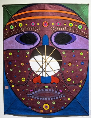 강령탈춤의 취발이를 그려 넣은 대형 방패연.