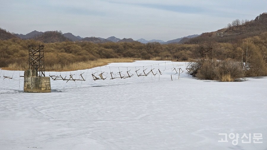 군 장병들의 수색정찰로로 사용됐던 용양보 출렁다리. [사진=박경만 전문기자]