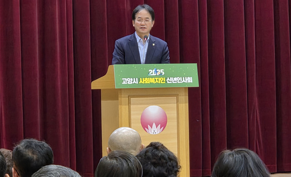 이동환 시장이 인사말을 전하고 있다.