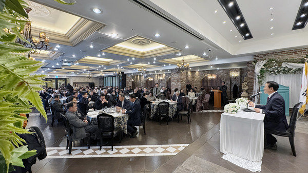 조합원들과 소통의 시간도 가졌다.