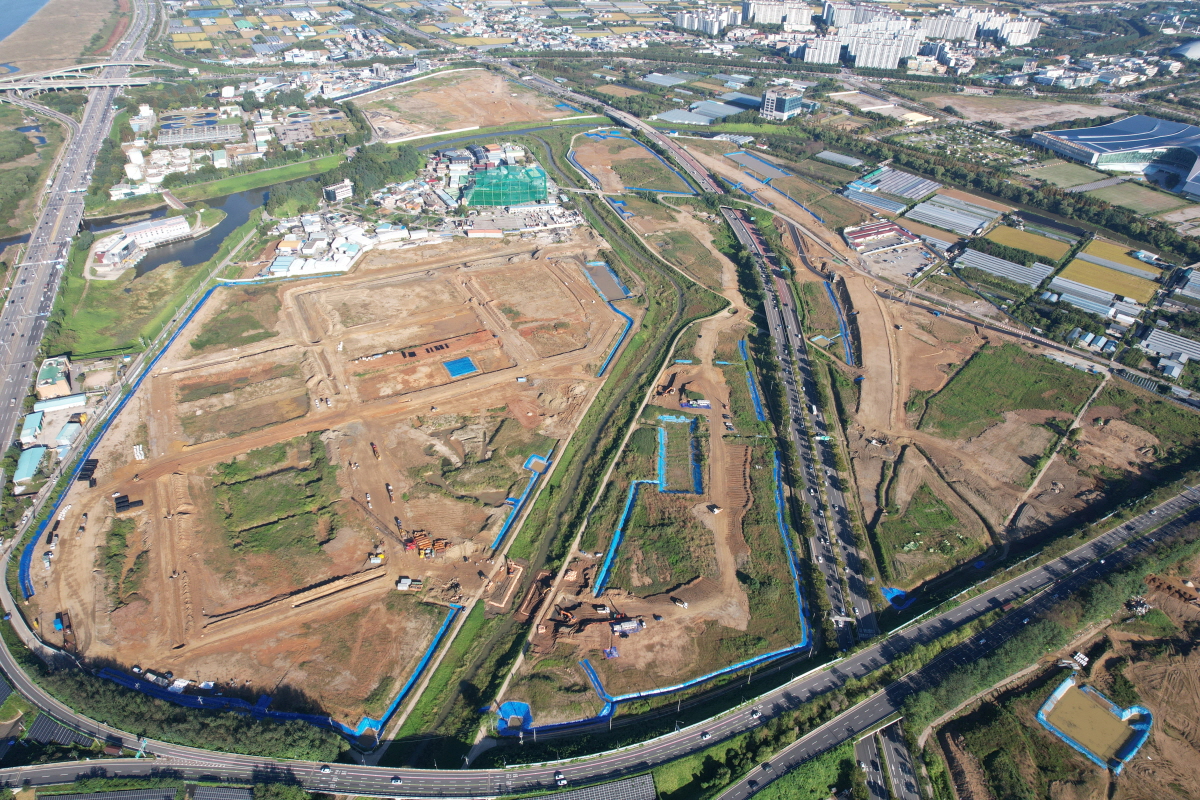 87만1840㎡(약 260만평) 면적의 일산테크노밸리 사업부지. 2월말 현재 단지 조성공사 공정률은 16%다. 고양시는 현재 실시계획 변경 인가를 추진 중이다. [사진제공 = 고양시]