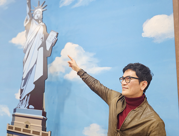 조상원 감독은 “대학의 문화 공간은 지역 예술인들에게는 새로운 활동 무대를, 지역주민들에게는 질 높은 문화생활을 제공하는 선순환 구조를 만들 수 있다”고 말했다.