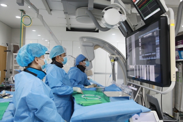 대한심혈관중재학회 경인지회 제3회 Live Case Demonstration 장면 [사진제공  = 국민건강보험 일산병원]