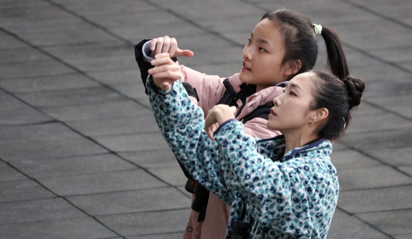  작년 전국 스포츠클라이밍 선수권대회 서채현, 김자인 선수 모습. [사진제공= 대한산악연맹]