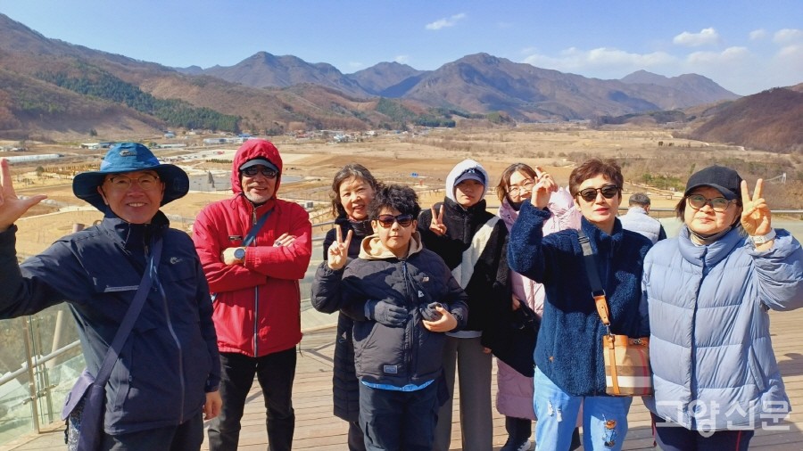 "용암의 땅 포천 한탄강, 가는 곳마다 신비해요."