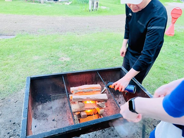 캠핑장의 불멍은 필수.