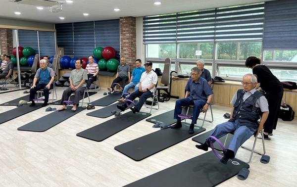일산노인종합복지관 건강관리 프로그램 ‘셀프케어 내 몸 주치의