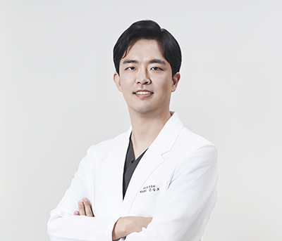 은승모 치아살리는치과의원 대표원장