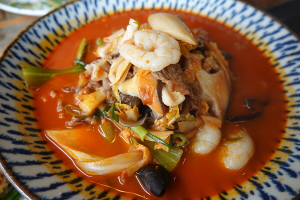 서울 연남동 포가의 차돌짬뽕