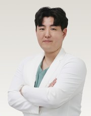 유용진 다병원 원장