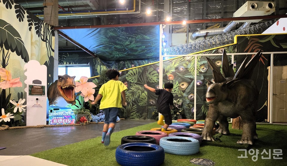 주로 2세에서 8세 사이의 아이들이 방문한다.