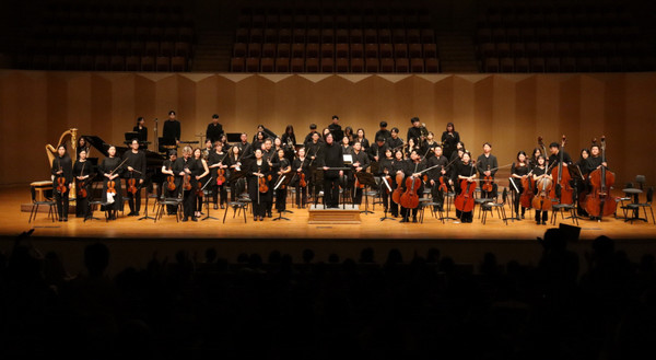 9월 5일 - 국내 최고의 솔리스트 ‘미르 심포니’