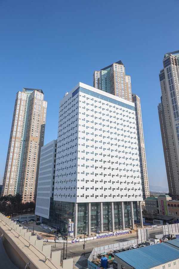 백석동 업무빌딩 