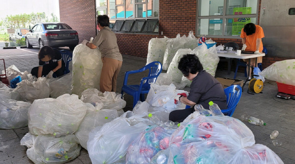  풍산동이 운영하는 '고양자원순환가게' 모습.