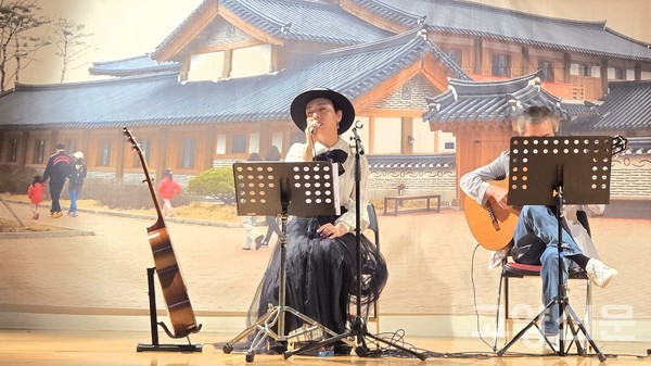 가수 오후(O’hoo).