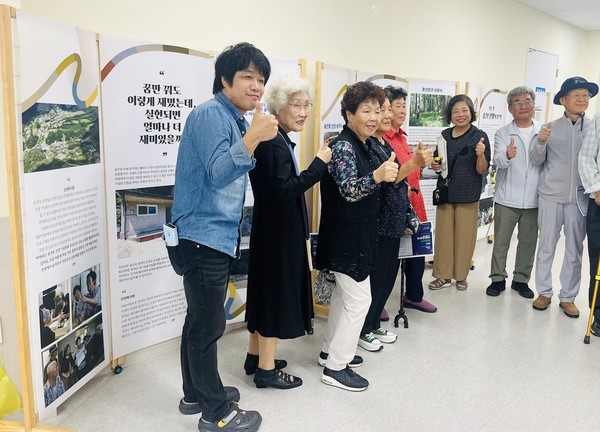 송건호 선생 생가터가 있는 비나리지역 주민들이 문화제에 참석해 사례 발표를 했다. 