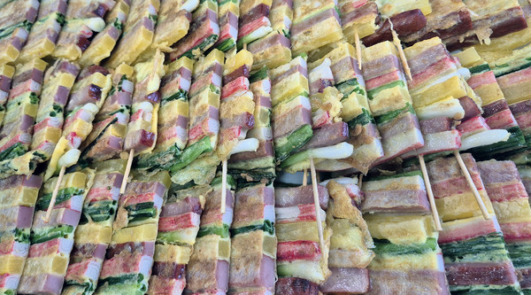 보기 좋고 맛있게 만든 전도 전달했다.