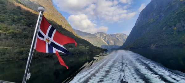 노르웨이 넛셀프로그램 페리운행코스 : 송네피오르드 인근 풍경. [이철규 북유럽특파원]