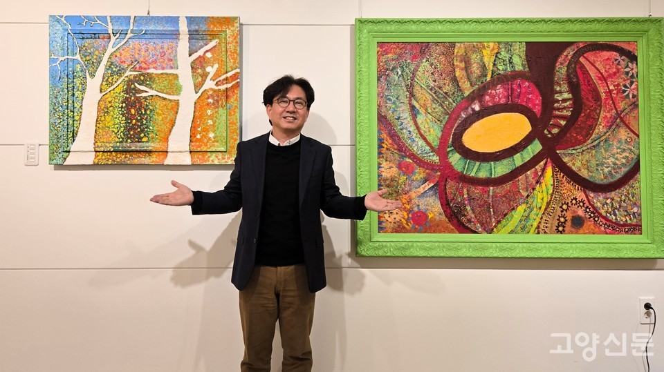 이번 전시는 연세케어센터 대표원장이자 노인복지 전문가인 박창훈 위원장의 철학을 바탕으로 마련한 (사)한국시니어문화예술협회 추진위원회의 첫 번째 국제미술교류전이다.