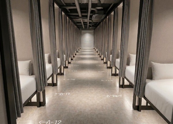 도심형 캡슐호텔이 고양시 라페스타 C동에 문을 열고 7일 본격적인 운영에 들어갔다.