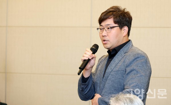 강우람 한우물 대표가 시장과 경제계 사이의 실질적인 소통을 위해 전담 체계 구축과 정기적인 정책 간담회 개최를 요구하고 있다.
