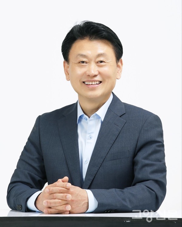 제10대 고양시의회 재선에 성공한 더불어민주당 김학영 당선인.