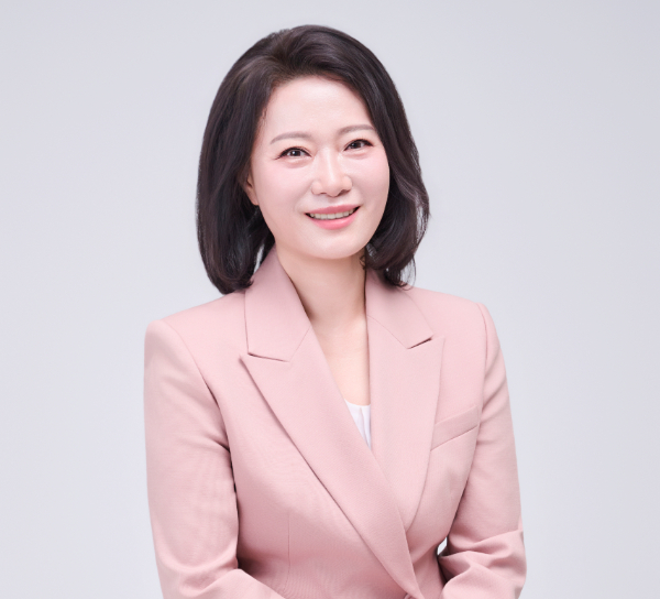 류남이 EBS 콘텐츠사업기획부 CP는 “공영교육 콘텐츠는 좋은 내용을 만드는 데서 멈추지 않고, 질문하고 공감하고 해석하고 판단하는 사람이 자랄 수 있는 구조를 함께 설계해야 한다”고 말했다. [사진제공 = 류남이 CP]