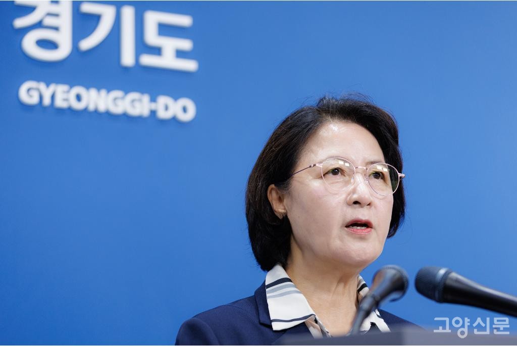 5일 긴급 브리핑을 진행 중인 추미애 경기도지사. 경기도 제공