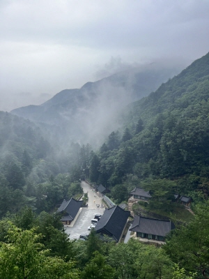 태백산과 정암사. 