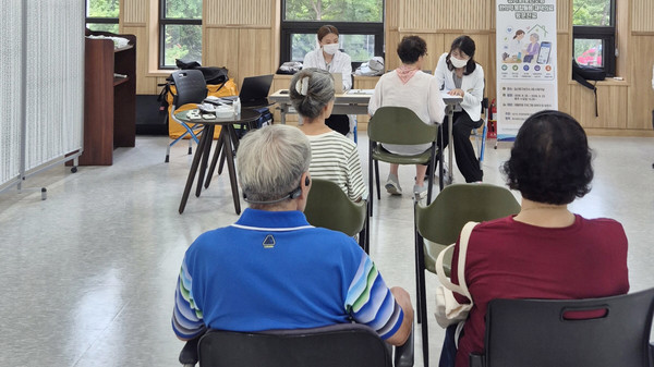 일산동구보건소가 ‘경기도형 한의약 재택돌봄모델 구축 시범사업’을 진행하고 있다.