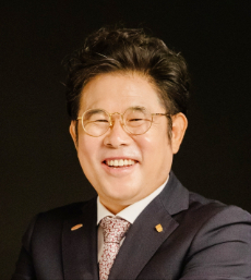 권영기 더채움 대표이사(중부대학교 겸임교수)