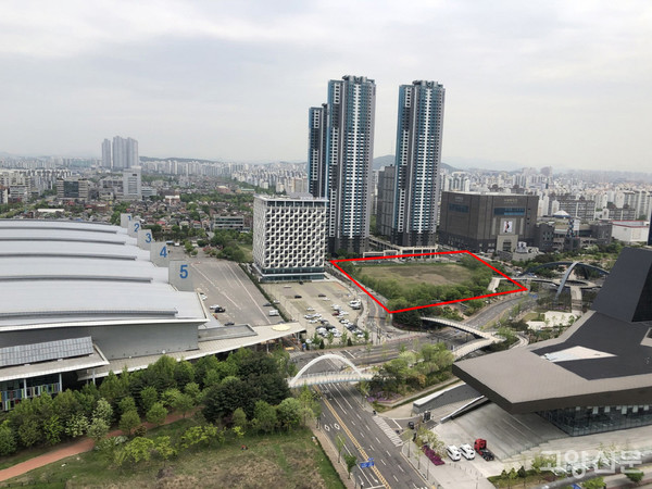 800억원대에 이르는 킨텍스 지원부지(S2부지). 빨간색 네모 안 부지.