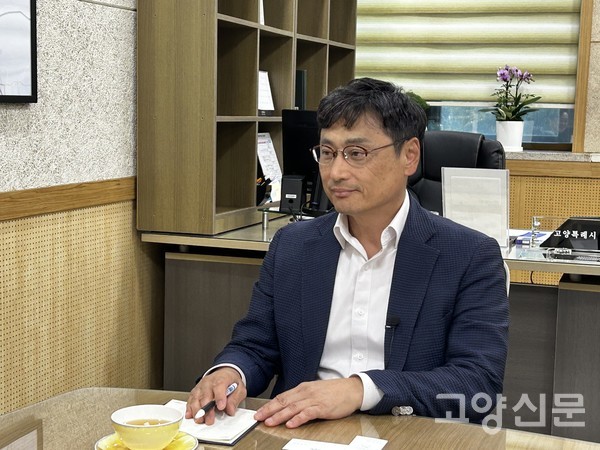 오후석 부시장은 고양시의 주요 사업에 필요한 재원 확보를 위해 정부와 경기도의 지원을 이끌어내겠다는 의지를 밝혔다. 