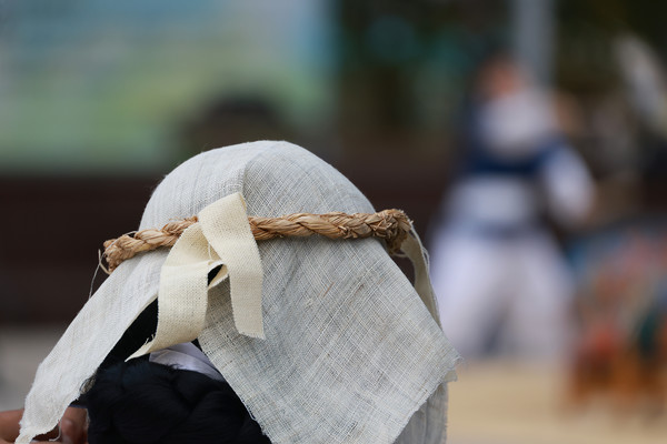 이번 공연은 고인을 떠나보내며 슬픔을 함께 나눴던 선조들의 공동체 정신을 되새기는 자리였다.
