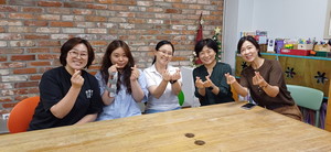 "동녘에서 자란 친구, 멋진 청년 되어 찾아올 때 보람 느껴" - 뉴스 썸네일 이미지